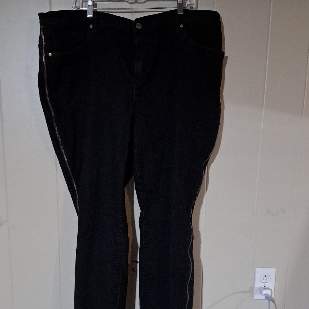 VENUS Women's Black Skinny Jeans